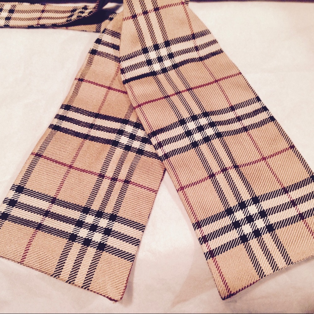 🎁TB HOLIDAY 26’🎁LEGENDARY🆕🔥💯ORIGINAL ICONIC BURBERRY NOVA CHECK BOW TIE SET🔥 - Picture 10 of 15
